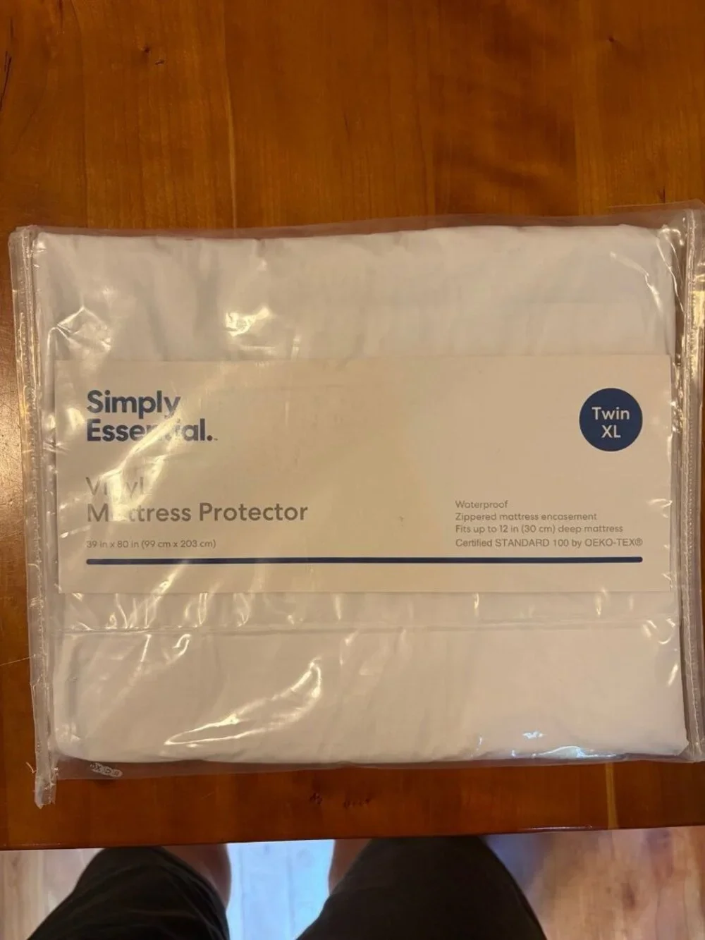 Simply Essential Vinyl Mattress Protector Twin XL white size 39x80 in brand new